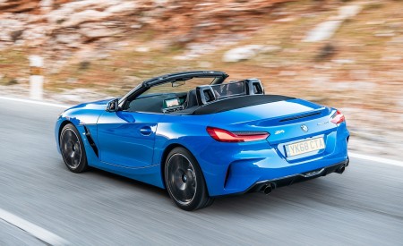 2019 BMW Z4 sDrive20i (UK-Spec) Rear Three-Quarter Wallpapers 450x275 (7)
