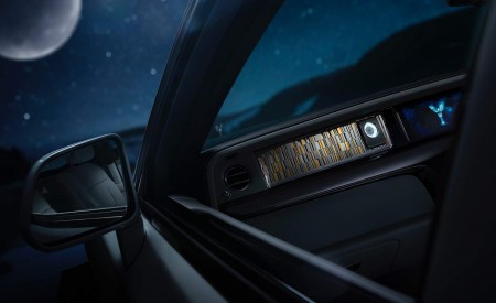 2019 Rolls-Royce Phantom Tranquillity Mirror Wallpapers 450x275 (4)