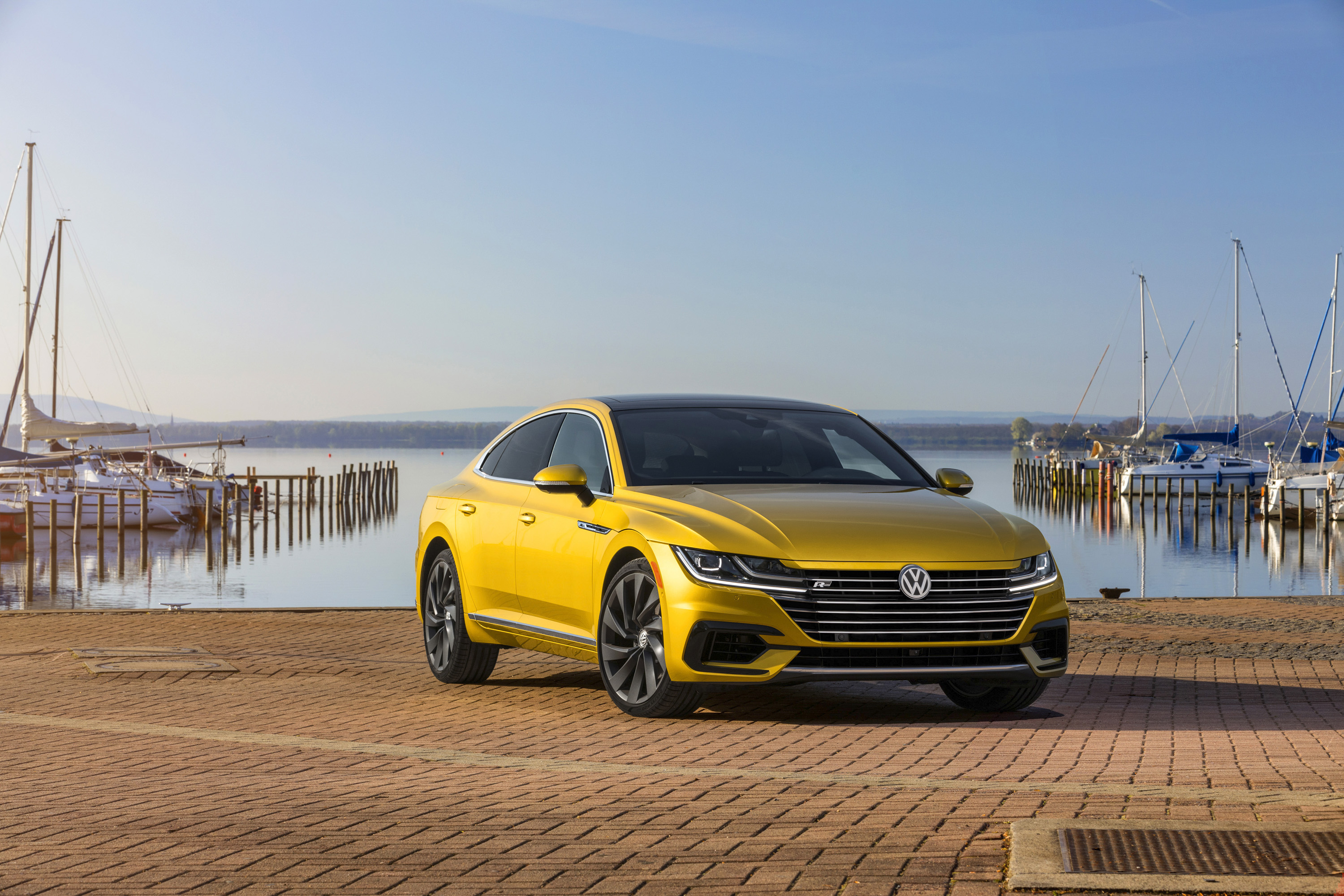 2019 Volkswagen Arteon R-Line Front Wallpapers (4)