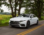 2019 Volkswagen Arteon R-Line (US-Spec) Front Three-Quarter Wallpapers 150x120 (7)