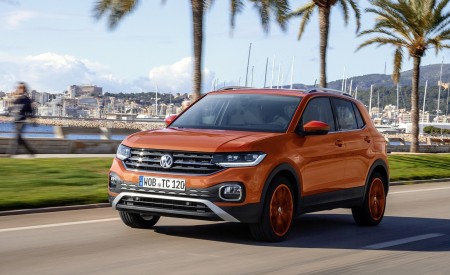 2019 Volkswagen T-Cross Front Three-Quarter Wallpapers 450x275 (7)