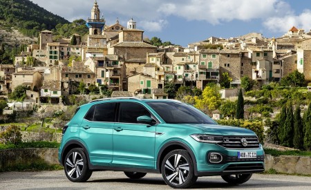 2019 Volkswagen T-Cross Front Three-Quarter Wallpapers 450x275 (34)
