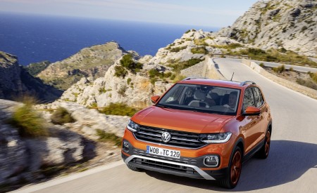2019 Volkswagen T-Cross Front Wallpapers 450x275 (6)