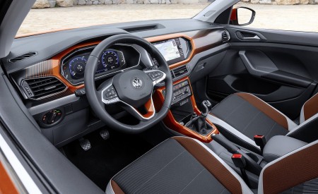 2019 Volkswagen T-Cross Interior Wallpapers 450x275 (22)