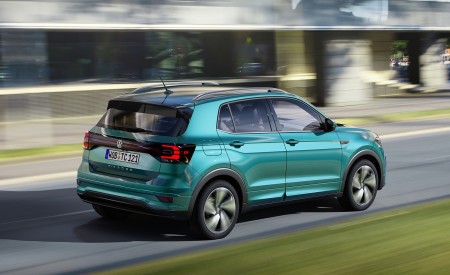 2019 Volkswagen T-Cross Rear Three-Quarter Wallpapers 450x275 (50)