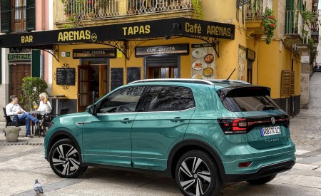 2019 Volkswagen T-Cross Rear Three-Quarter Wallpapers 450x275 (38)