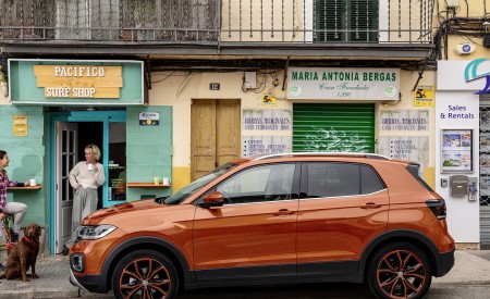 2019 Volkswagen T-Cross Side Wallpapers 450x275 (14)