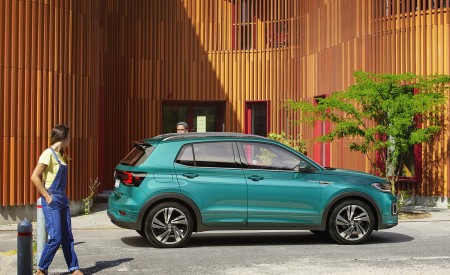 2019 Volkswagen T-Cross Side Wallpapers 450x275 (62)
