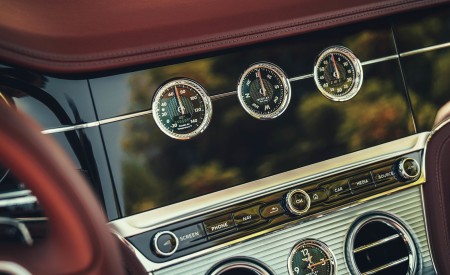 2020 Bentley Continental GT V8 Convertible Central Console Wallpapers 450x275 (81)