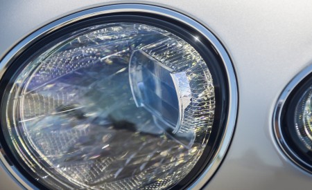 2020 Bentley Continental GT V8 Coupe Headlight Wallpapers 450x275 (41)
