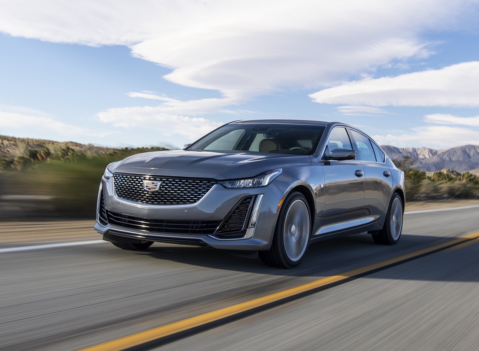 2020 Cadillac CT5 Premium Luxury Front Three-Quarter Wallpapers #2 of 29