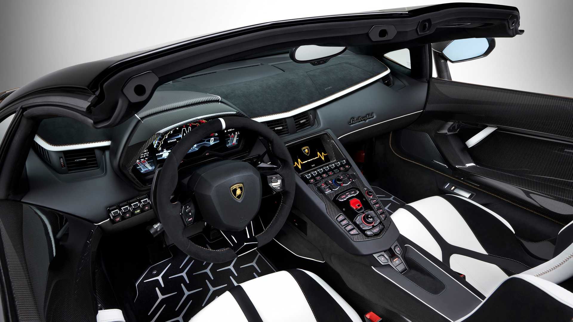 2020 Lamborghini Aventador SVJ Roadster Interior Wallpapers #20 of 35
