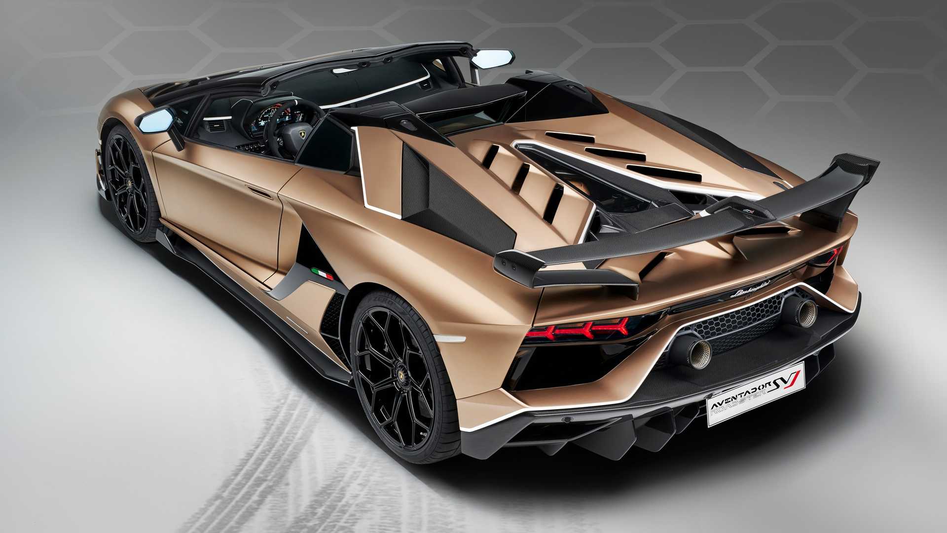 2020 Lamborghini Aventador SVJ Roadster Rear Three-Quarter Wallpapers #30 of 35