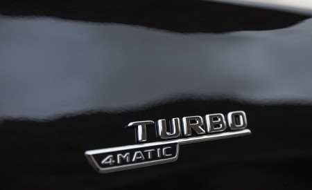 2020 Mercedes-AMG A 35 Sedan (UK-Spec) Badge Wallpapers 450x275 (37)