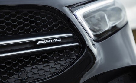 2020 Mercedes-AMG A 35 Sedan (UK-Spec) Detail Wallpapers 450x275 (38)