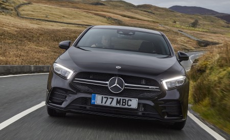2020 Mercedes-AMG A 35 Sedan (UK-Spec) Front Wallpapers 450x275 (15)