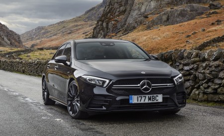 2020 Mercedes-AMG A 35 Sedan (UK-Spec) Front Wallpapers 450x275 (17)