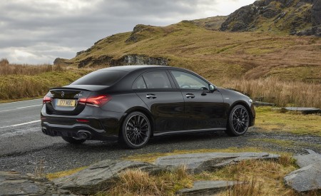 2020 Mercedes-AMG A 35 Sedan (UK-Spec) Rear Three-Quarter Wallpapers 450x275 (29)