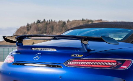2020 Mercedes-AMG GT R Roadster Spoiler Wallpapers 450x275 (137)