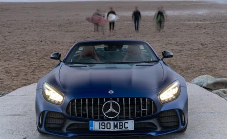 2020 Mercedes-AMG GT R Roadster (UK-Spec) Front Wallpapers 450x275 (74)