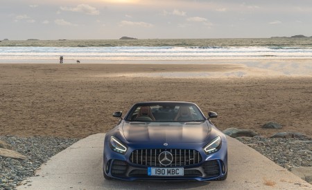 2020 Mercedes-AMG GT R Roadster (UK-Spec) Front Wallpapers 450x275 (61)