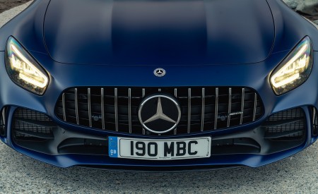 2020 Mercedes-AMG GT R Roadster (UK-Spec) Grill Wallpapers 450x275 (82)