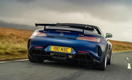 2020 Mercedes-AMG GT R Roadster (UK-Spec) Rear Wallpapers 450x275 (20)