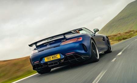 2020 Mercedes-AMG GT R Roadster (UK-Spec) Rear Wallpapers 450x275 (21)