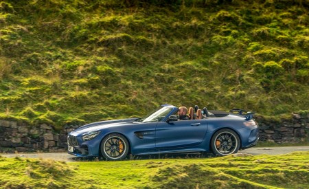 2020 Mercedes-AMG GT R Roadster (UK-Spec) Side Wallpapers 450x275 (44)
