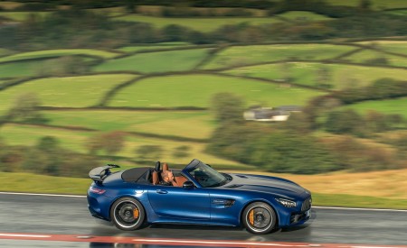2020 Mercedes-AMG GT R Roadster (UK-Spec) Side Wallpapers 450x275 (45)
