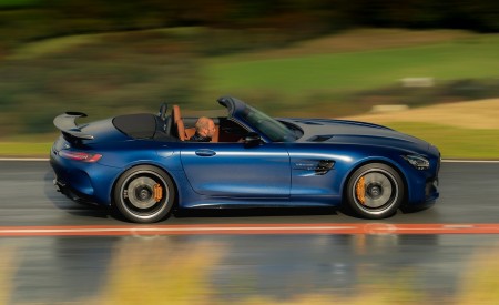 2020 Mercedes-AMG GT R Roadster (UK-Spec) Side Wallpapers 450x275 (46)