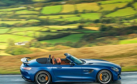 2020 Mercedes-AMG GT R Roadster (UK-Spec) Side Wallpapers 450x275 (25)