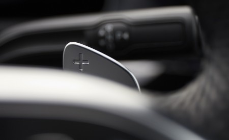 2020 Mercedes-Benz CLA 220 Shooting Brake (UK-Spec) Paddle Shifters Wallpapers 450x275 (38)