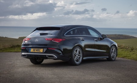 2020 Mercedes-Benz CLA 220 Shooting Brake (UK-Spec) Rear Three-Quarter Wallpapers 450x275 (25)