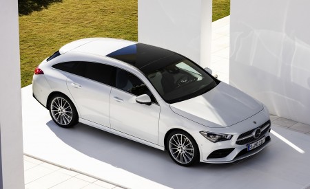 2020 Mercedes-Benz CLA Shooting Brake AMG-Line (Color: Digital White) Front Three-Quarter Wallpapers 450x275 (72)