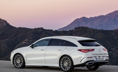 2020 Mercedes-Benz CLA Shooting Brake AMG-Line (Color: Digital White) Rear Three-Quarter Wallpapers 450x275 (69)
