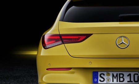 2020 Mercedes-Benz CLA Shooting Brake (Color: Sun Yellow) Tail Light Wallpapers 450x275 (92)