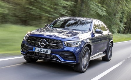 2020 Mercedes-Benz GLC 300 4MATIC Coupe (Color: Brilliant Blue Metallic) Front Three-Quarter Wallpapers 450x275 (54)