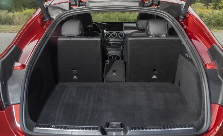 2020 Mercedes-Benz GLC 300 Coupe (US-Spec) Trunk Wallpapers 450x275 (49)