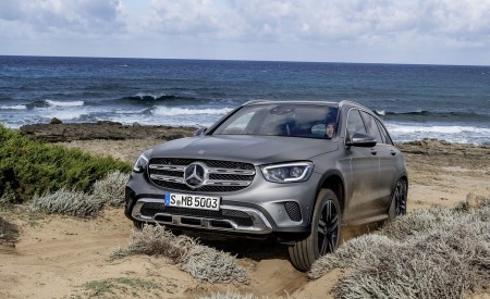 2020 Mercedes-Benz GLC (Color: Designo Selenite Grey Magno) Front Wallpapers 450x275 (47)