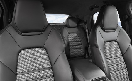 2020 Porsche Cayenne Coupe Interior Front Seats Wallpapers 450x275 (189)