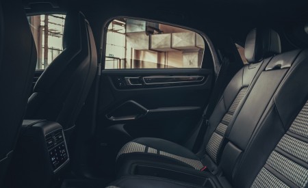 2020 Porsche Cayenne Coupe Interior Rear Seats Wallpapers 450x275 (210)