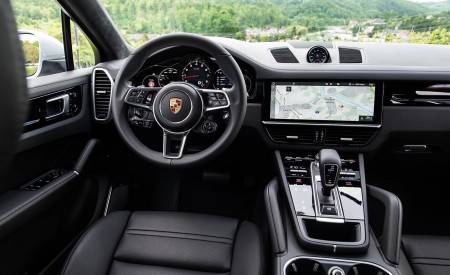 2020 Porsche Cayenne Coupé (Color: Carrara White Metallic) Interior Cockpit Wallpapers 450x275 (169)