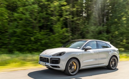 2020 Porsche Cayenne S Coupé (Color: Crayon) Front Three-Quarter Wallpapers 450x275 (41)