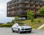 2020 Porsche Cayenne S Coupé (Color: Dolomite Silver Metallic) Front Three-Quarter Wallpapers 150x120