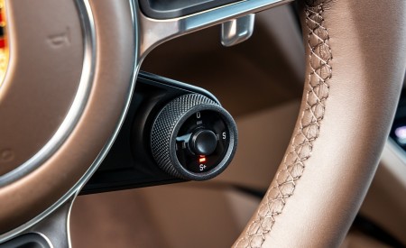 2020 Porsche Cayenne S Coupé (Color: Dolomite Silver Metallic) Interior Detail Wallpapers 450x275 (123)