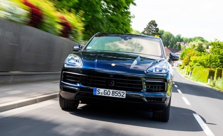 2020 Porsche Cayenne S Coupé (Color: Moonlight Blue Metallic) Front Wallpapers 450x275 (65)