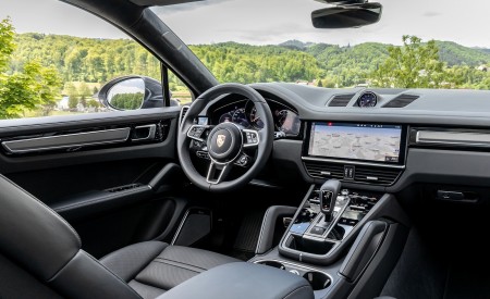 2020 Porsche Cayenne S Coupé (Color: Quarzite Grey Metallic) Interior Wallpapers 450x275 (30)