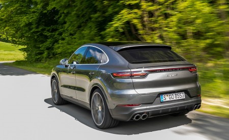 2020 Porsche Cayenne S Coupé (Color: Quarzite Grey Metallic) Rear Three-Quarter Wallpapers 450x275 (8)