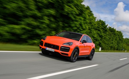 2020 Porsche Cayenne Turbo Coupe (Color: Lava Orange) Front Three-Quarter Wallpapers 450x275 (33)
